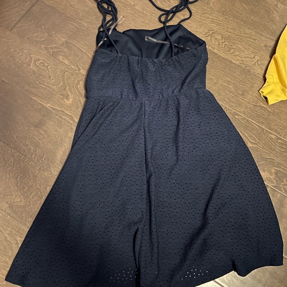 Navy dress size: S - Picture 2 of 3